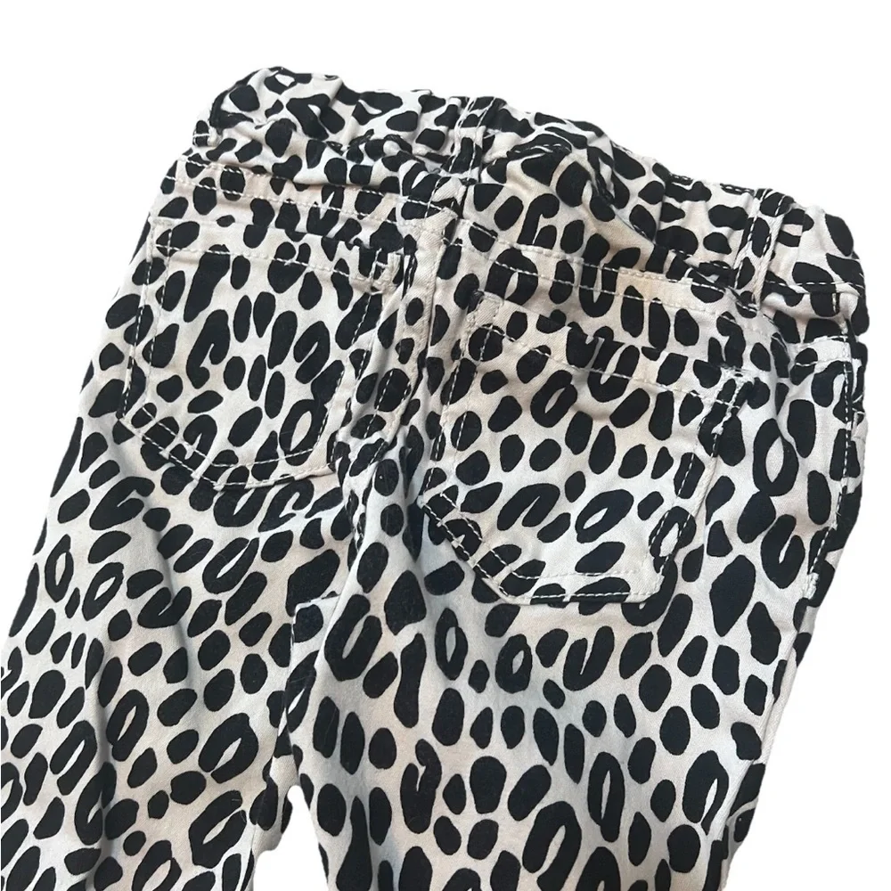 Children’s Place Animal Print Jeggings Baby Girls 18-24 months Leopard Jeans